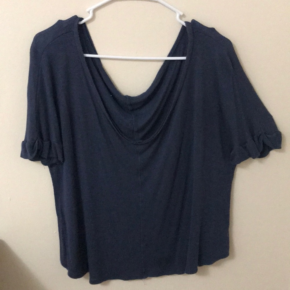 Slouchy crop top.